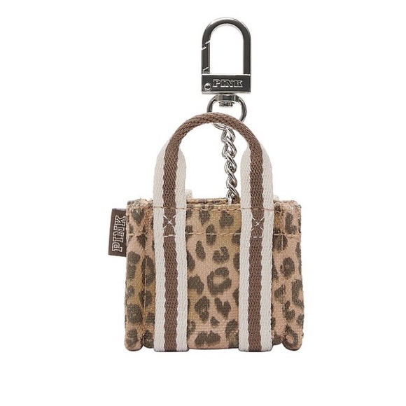 Pink vs Leopard Print bag charm - Picture 3 of 8